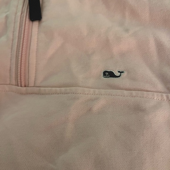 Vineyard Vines women’s 1/4 zip.  Women’s size large. - Picture 2 of 3